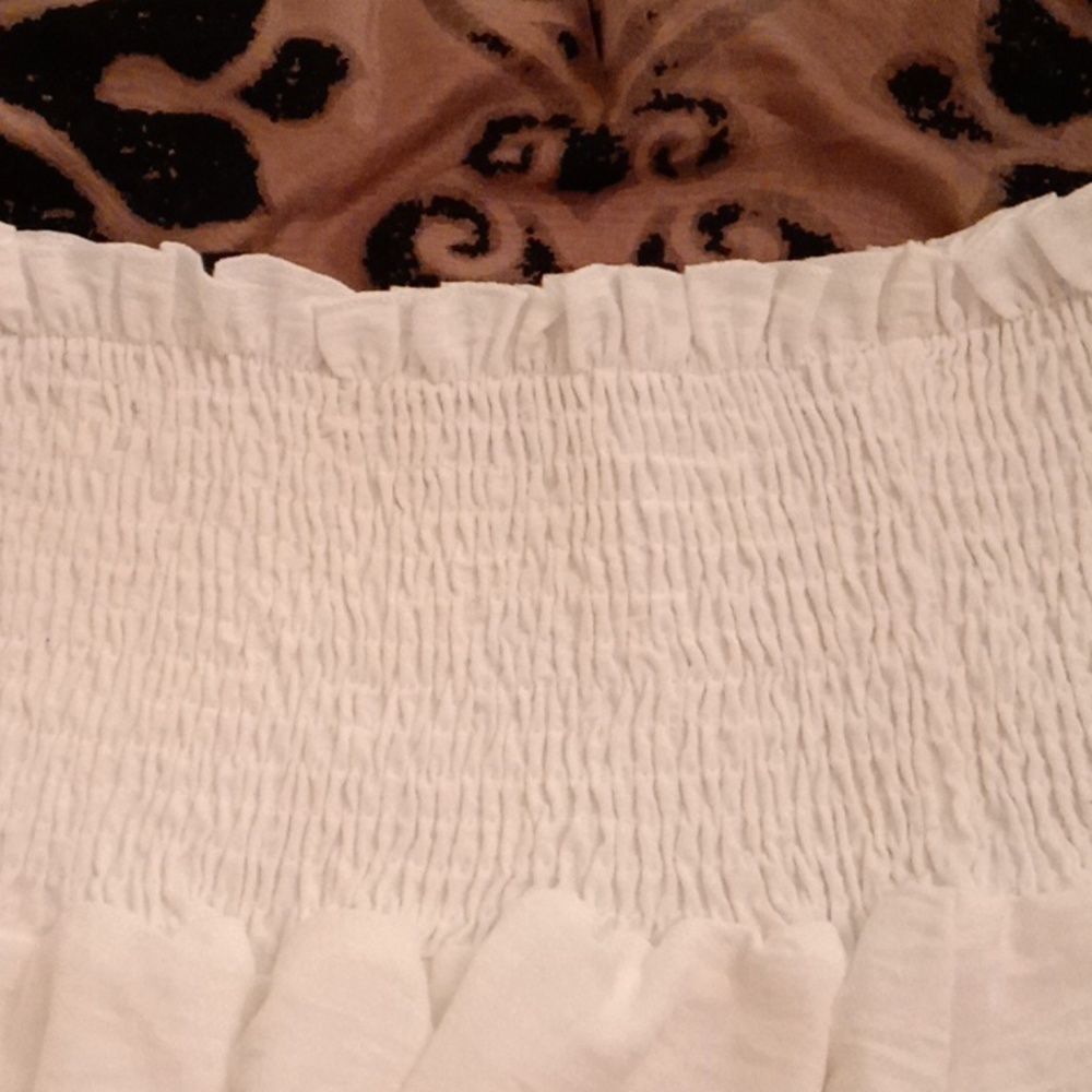 Cute Shein Strapless Ruffle Top - Picture 4 of 4